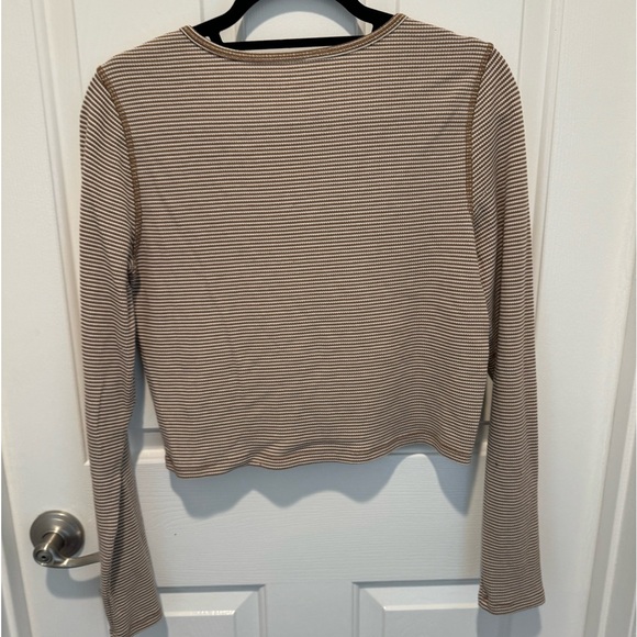 American Eagle Ribbed Brown V-Neck Crop Top Size L - Picture 2 of 10